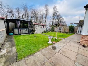 Photo 18- click for photo gallery